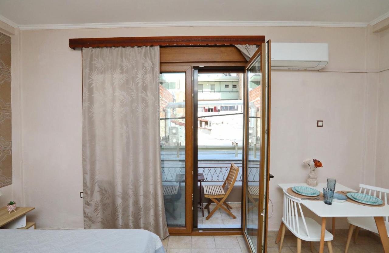 Niki'S Apartement Kavála Eksteriør bilde