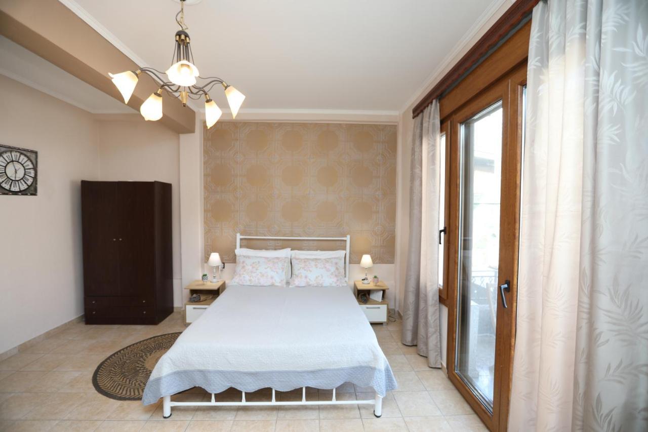 Niki'S Apartement Kavála Eksteriør bilde